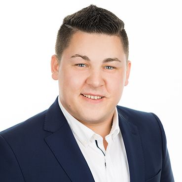 Julian  Michalski
