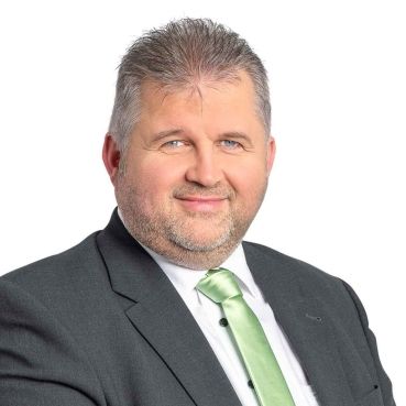 Manfred  Schicke