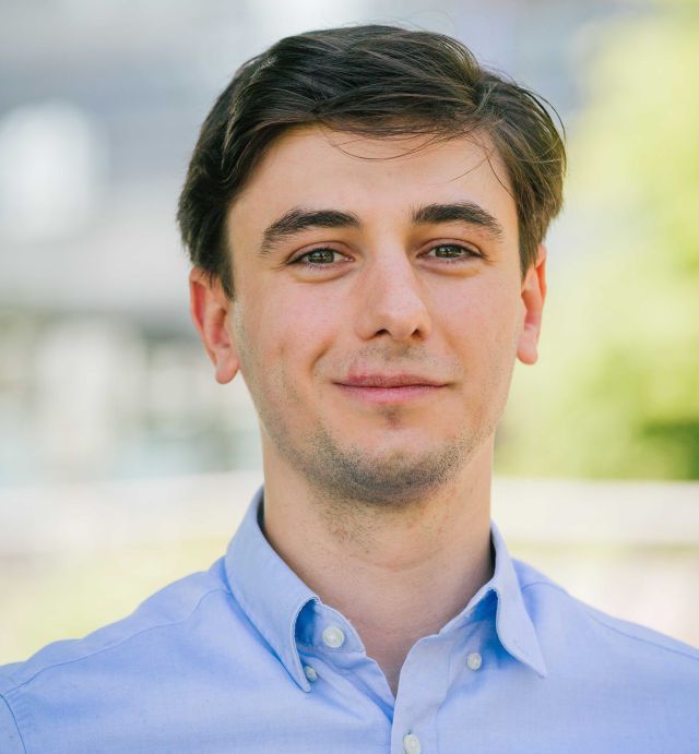 Bastian Tisch