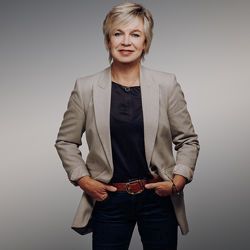 Sabine Mertens