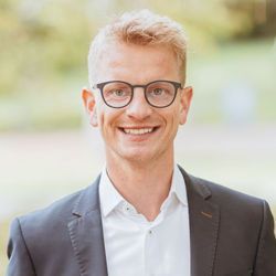 Sven Hofius