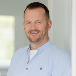 Jens  Burbach
