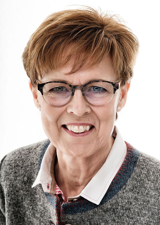 Andrea Zacher
