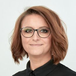 Julia  Kaiser