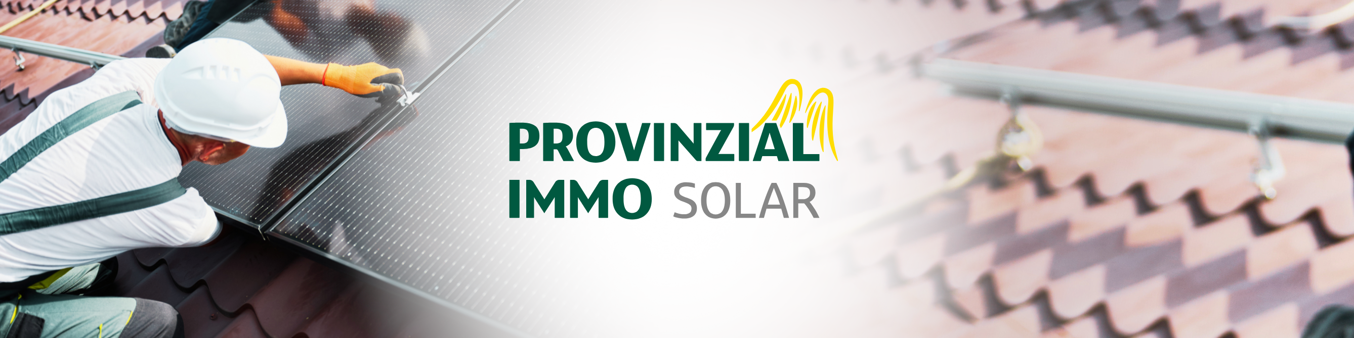 Man baut Solaranlage auf Dach
