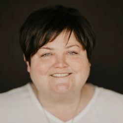 Julia  Becker
