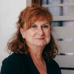 Nicole Hoffmann
