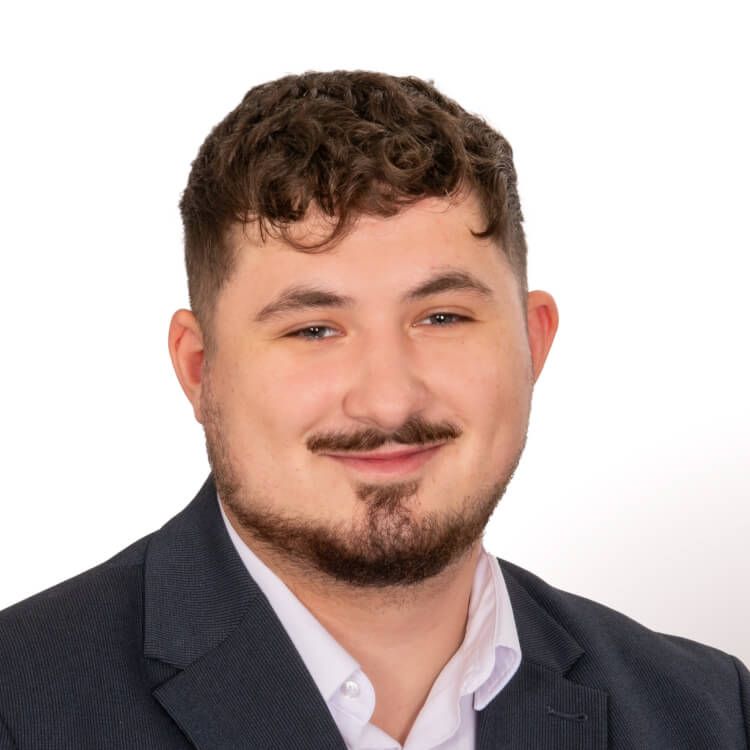 Maxim Losowikow