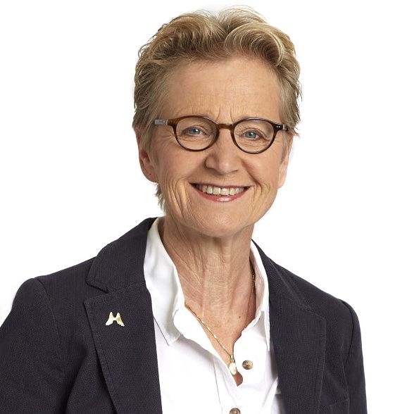 Marita  Wolf