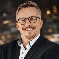 Dirk Ufer