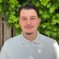 Mustafa Aynaci
